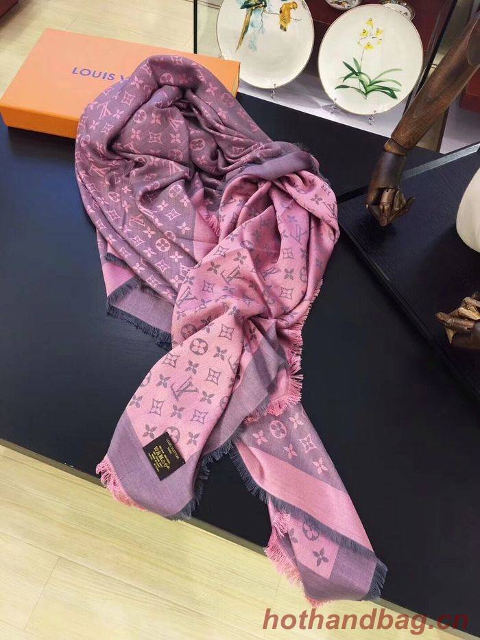 Louis Vuitton Scarf LV00111